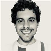 Experienced English tutor with 10+ years of experience